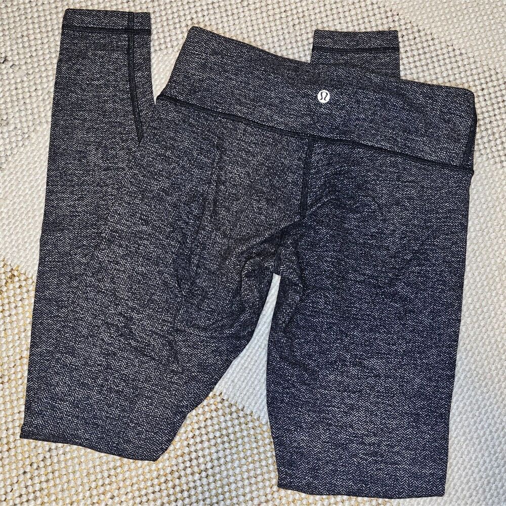Lululemon Wunder Under High-Rise Herringbone Tight 28inch Size 6